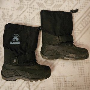 Kamik Snow Boots - Size 12 (little) - Black